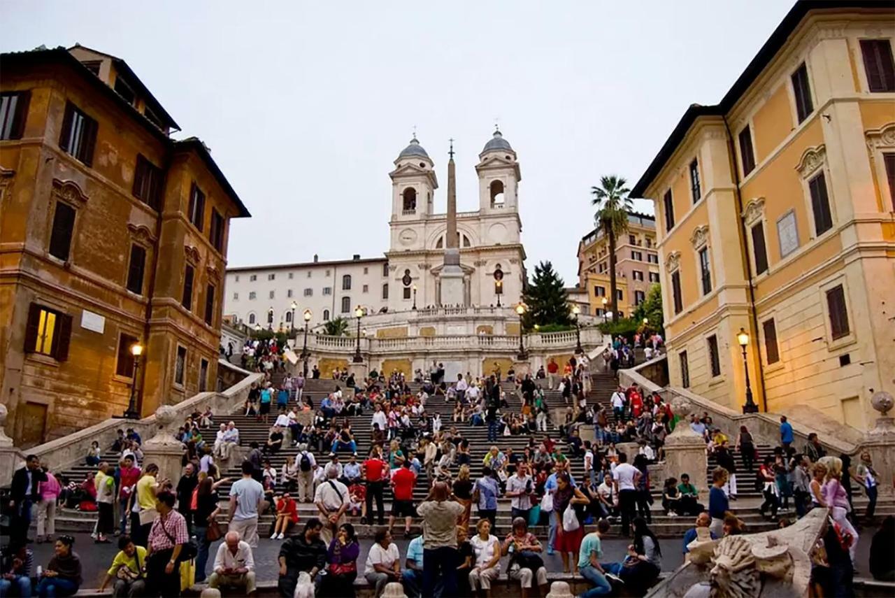 Spagna Historical By Spanish Steps Roma Dış mekan fotoğraf